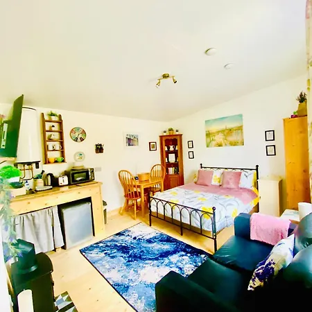 Apartment Lavender Kilmore Quay